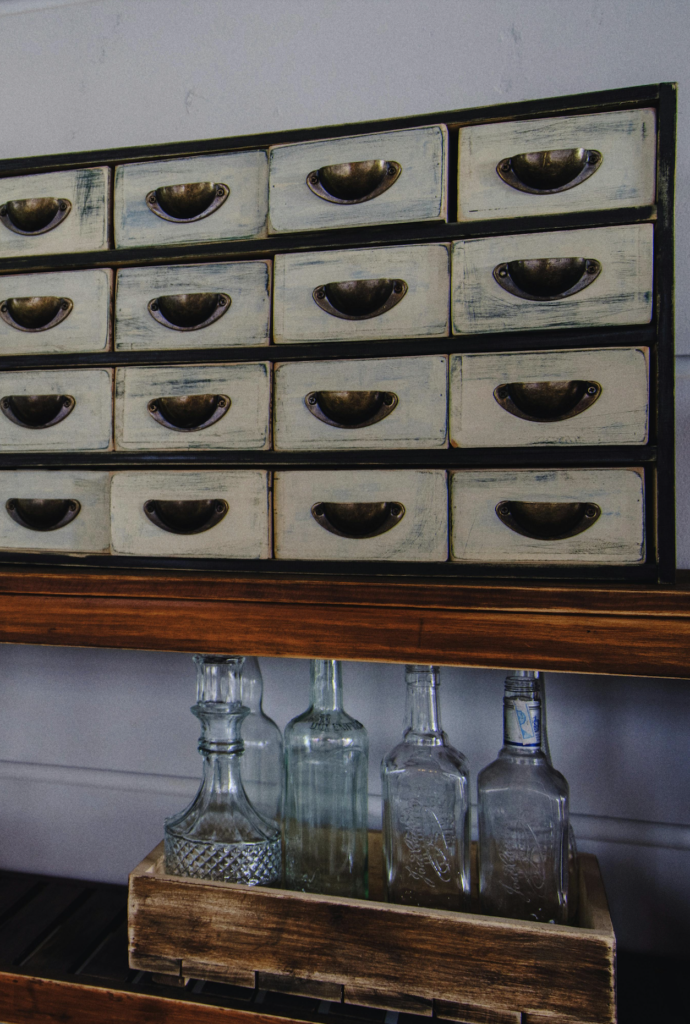 Apothecary vintage home